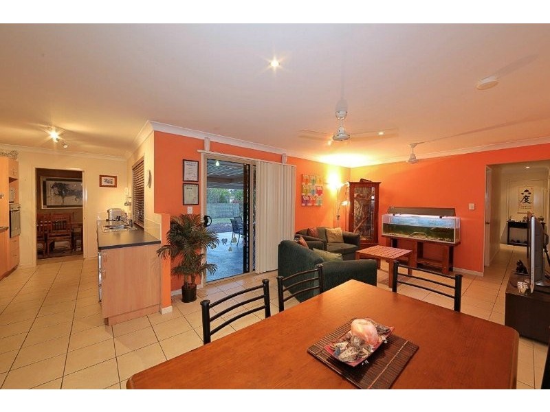 29 Pharlap Parade, Branyan QLD 4670