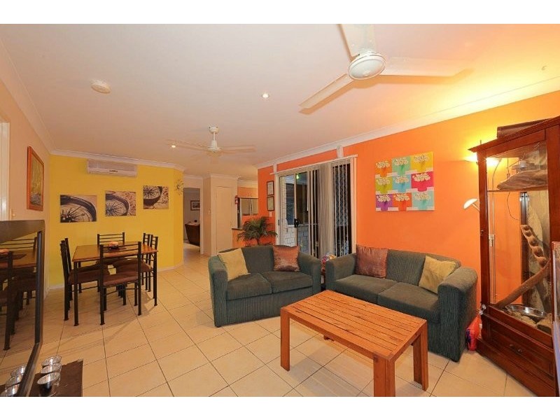 29 Pharlap Parade, Branyan QLD 4670