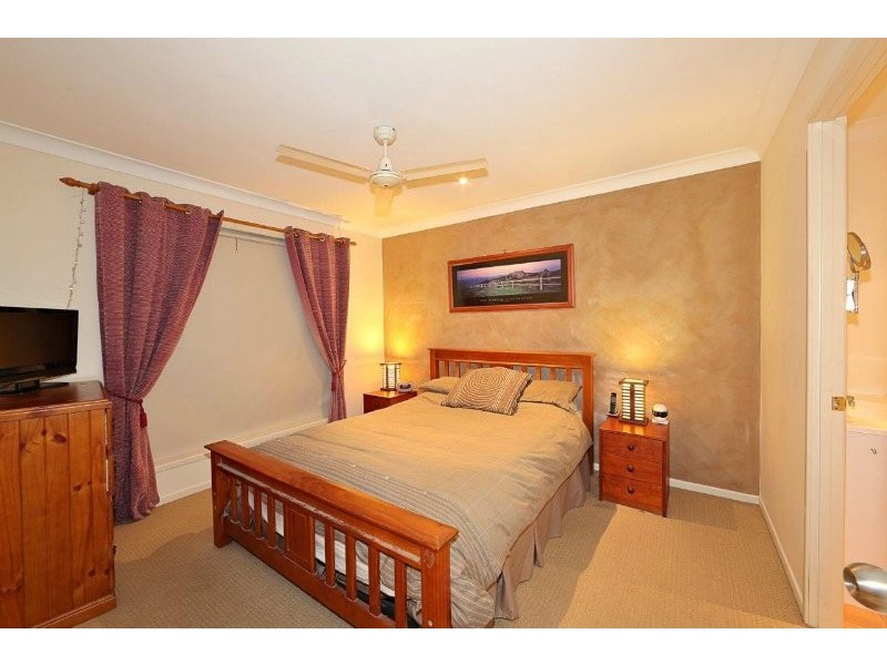 29 Pharlap Parade, Branyan QLD 4670