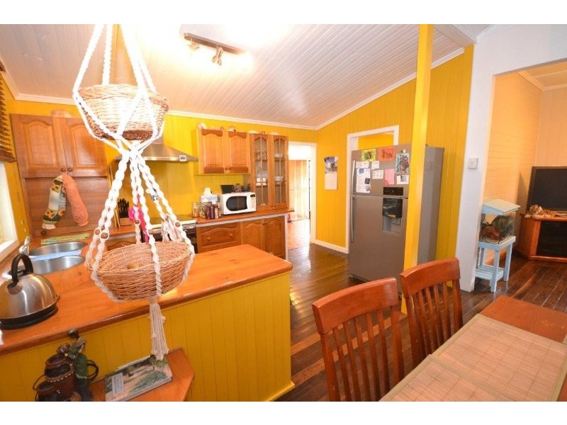 1252 Moorlands Road, Moorland QLD 4670