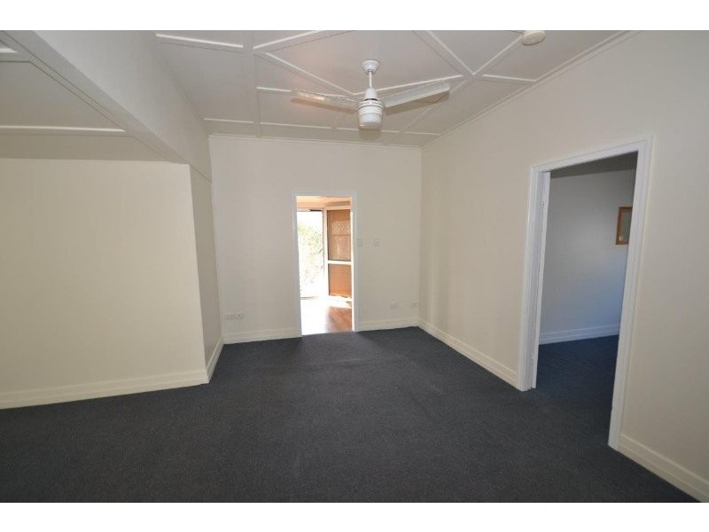 2 Kent Street, Bundaberg East QLD 4670