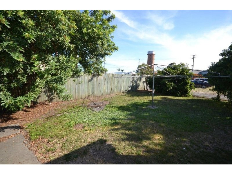 2 Kent Street, Bundaberg East QLD 4670