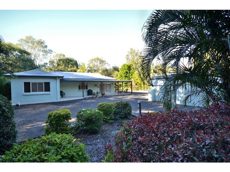 22 Woodlands Lane, Moore Park Beach QLD 4670