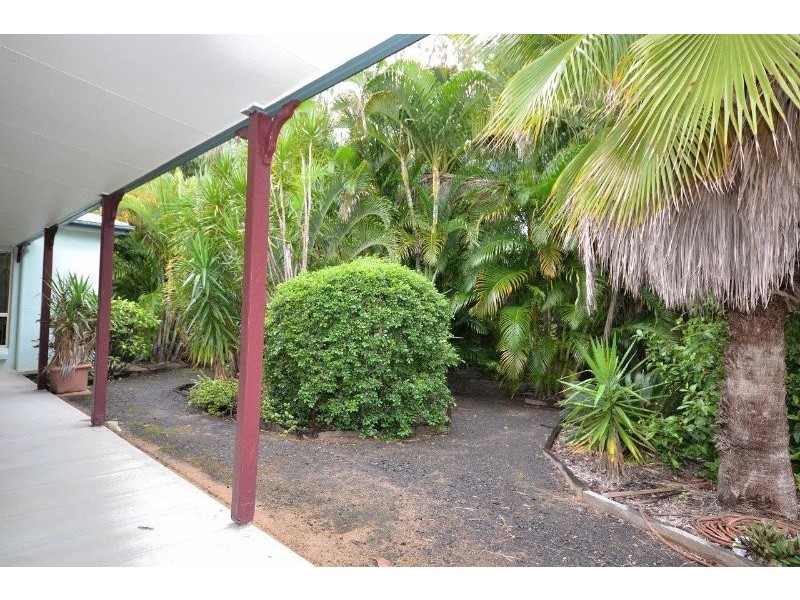 22 Woodlands Lane, Moore Park Beach QLD 4670