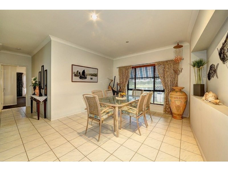 31 Coral Cove Drive, Coral Cove QLD 4670