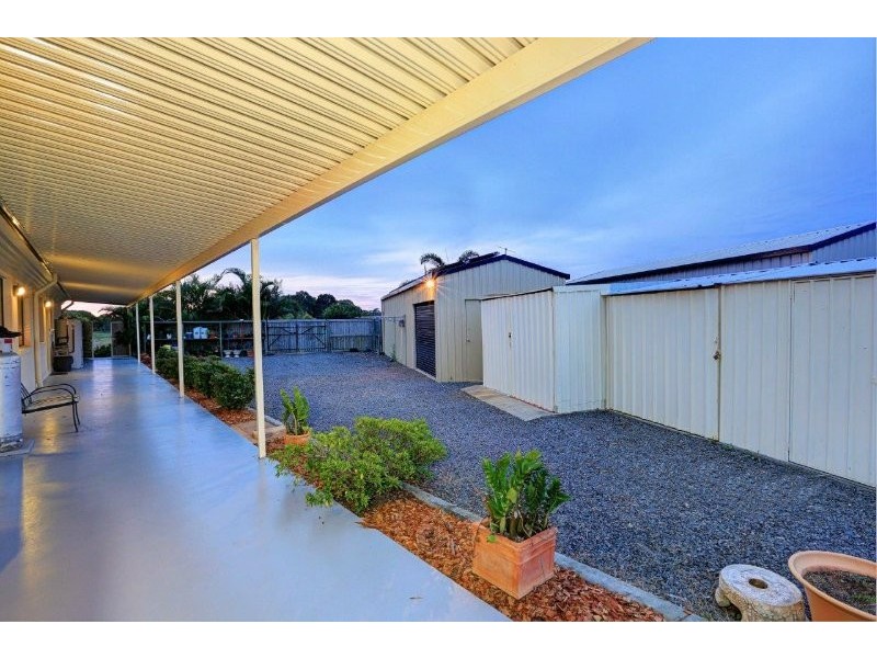 31 Coral Cove Drive, Coral Cove QLD 4670