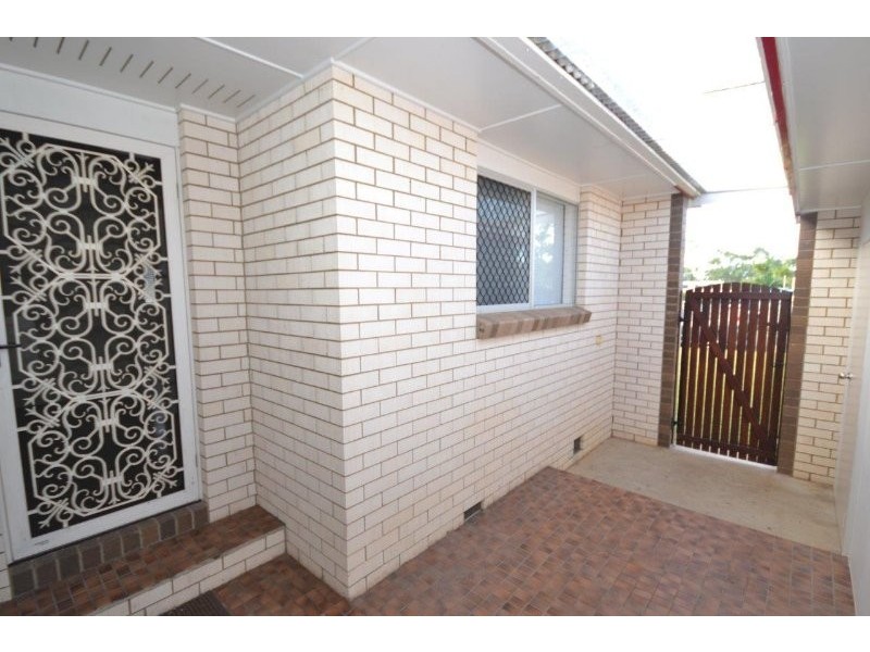 6 Twyford Street, Avoca QLD 4670