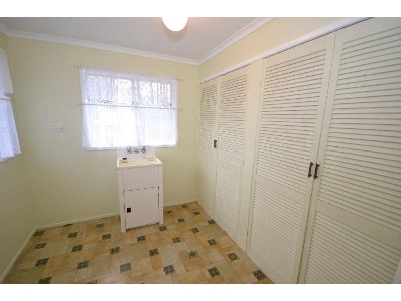 6 Twyford Street, Avoca QLD 4670