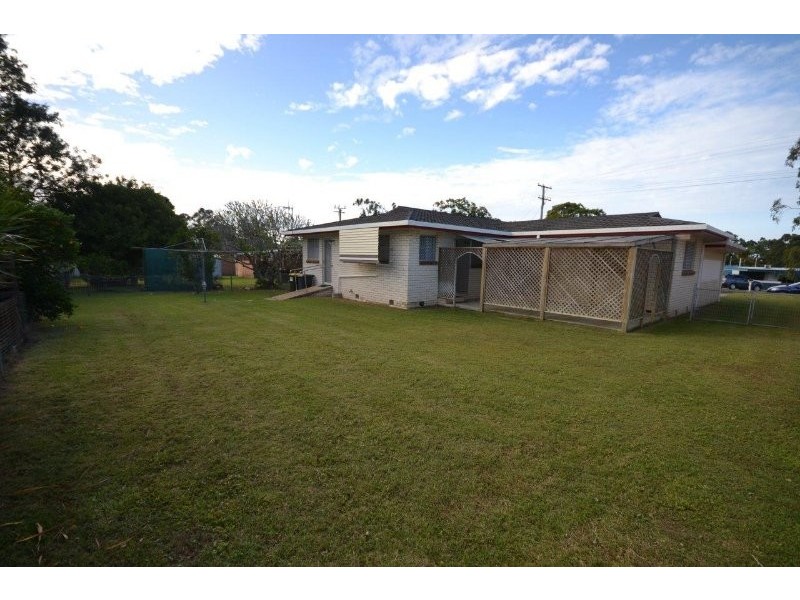 6 Twyford Street, Avoca QLD 4670