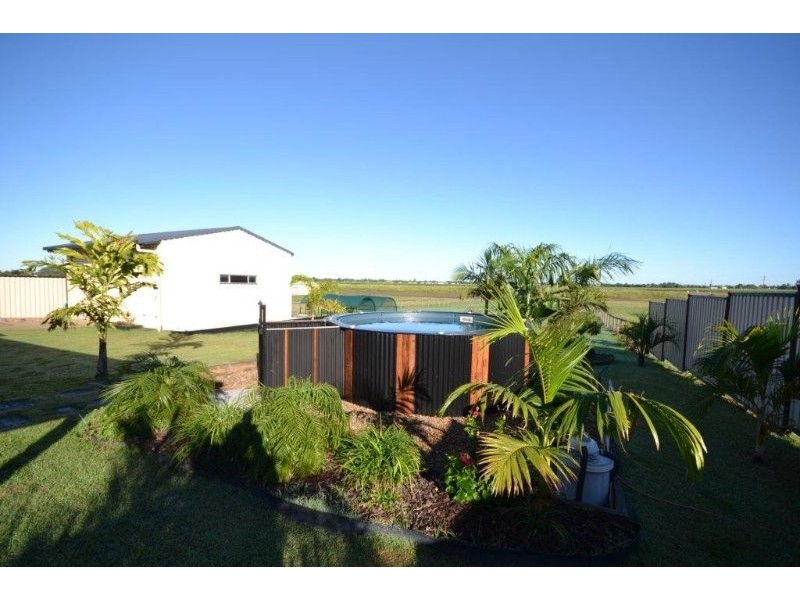 76 Mariners Way, Bundaberg North QLD 4670