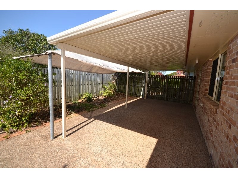 8 Regent Street, Avoca QLD 4670