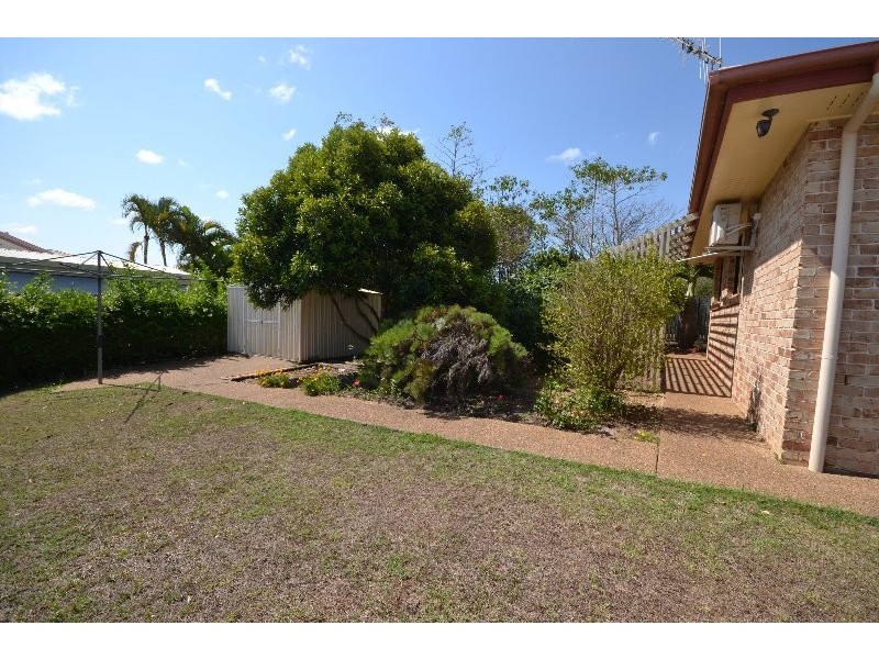 8 Regent Street, Avoca QLD 4670