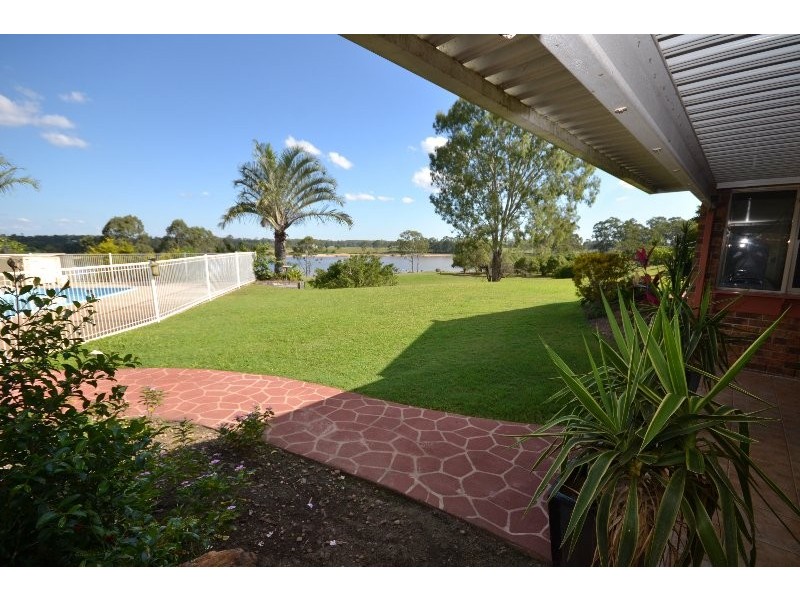 8 Rustic Road, Sharon QLD 4670