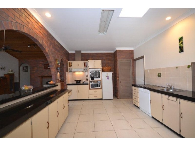 4 Coolanblue Avenue, Innes Park QLD 4670