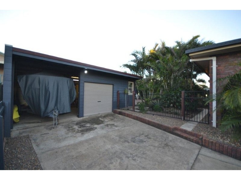 4 Coolanblue Avenue, Innes Park QLD 4670