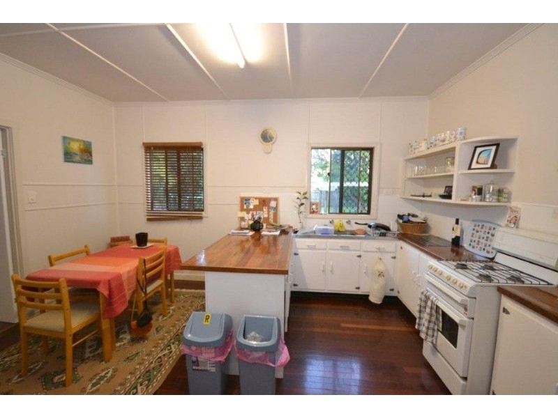 16 Eriksen Street, Svensson Heights QLD 4670