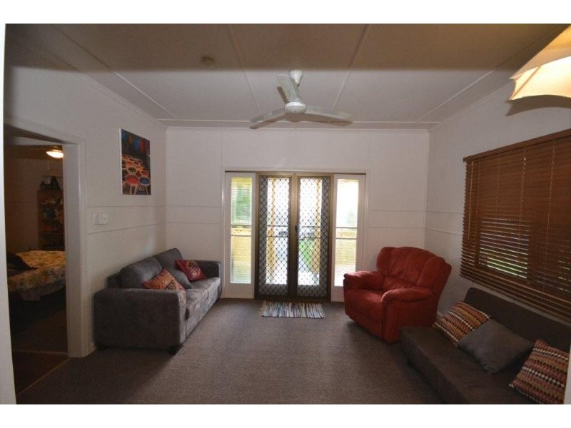 16 Eriksen Street, Svensson Heights QLD 4670
