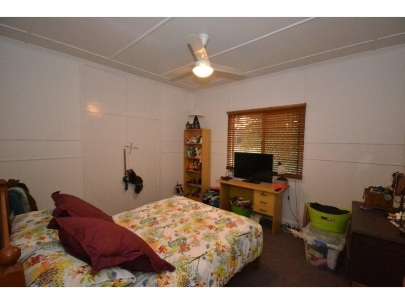 16 Eriksen Street, Svensson Heights QLD 4670