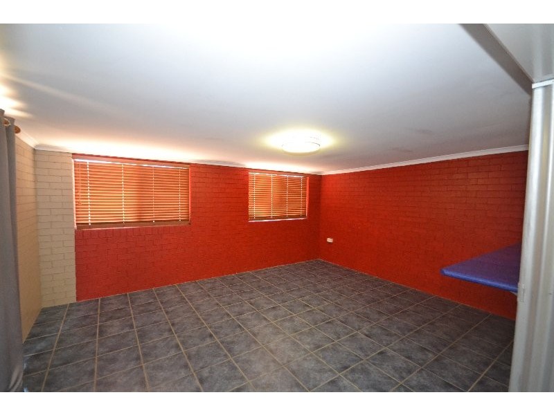 22 McLachlan Drive, Avenell Heights QLD 4670