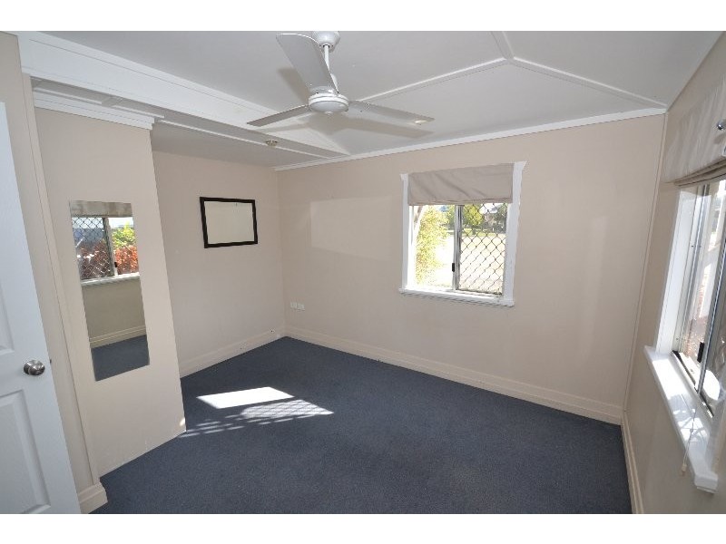 2 Kent Street, Bundaberg East QLD 4670