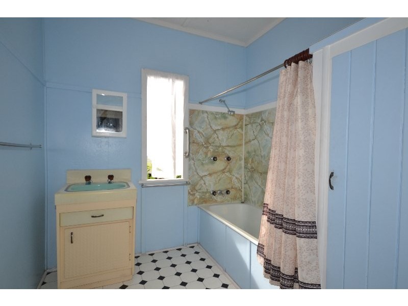 38 Elliott Heads Road, Kepnock QLD 4670