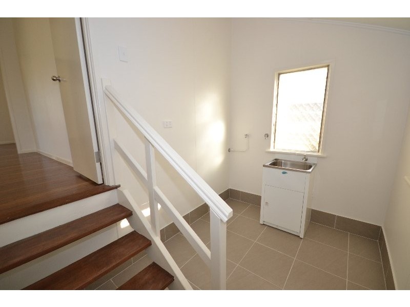 4 Collins Street, Bundaberg East QLD 4670