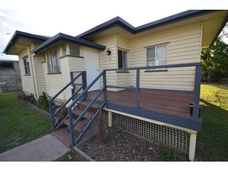4 Collins Street, Bundaberg East QLD 4670