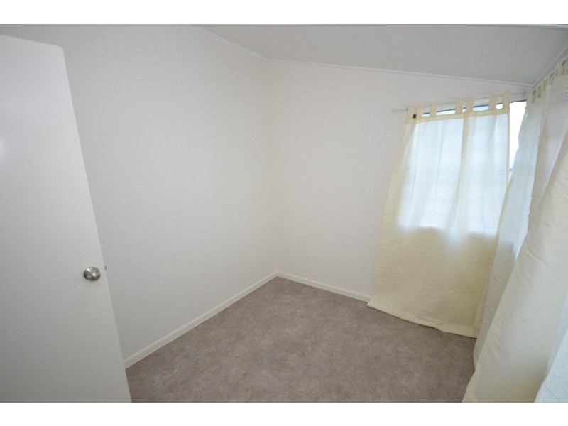 18 Collins Street, Bundaberg East QLD 4670
