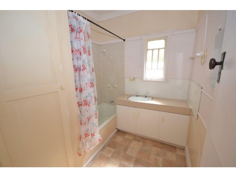 36 Elliott Heads Road, Kepnock QLD 4670