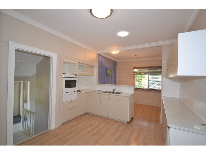 69 Water Street, Walkervale QLD 4670