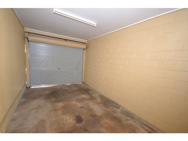 1 / 8 Logan Street, Norville QLD 4670