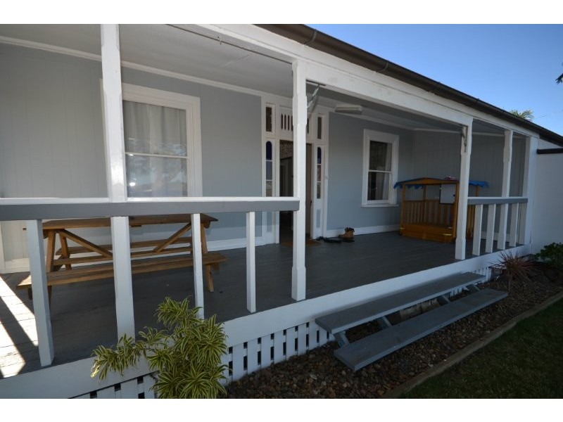 88 Welch Street, Elliott Heads QLD 4670