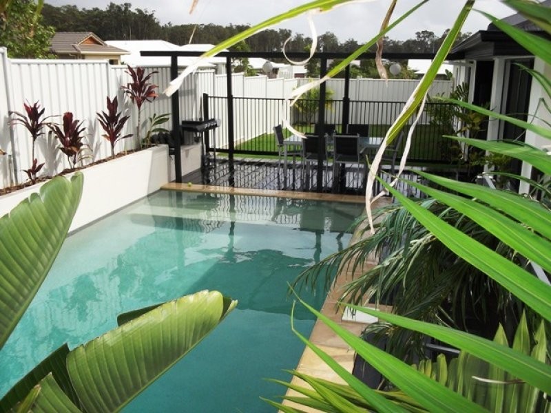 13 Stavewood Street, Meridan Plains QLD 4551