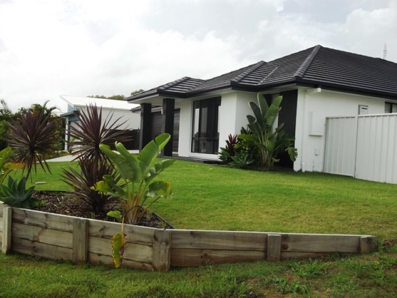 13 Stavewood Street, Meridan Plains QLD 4551