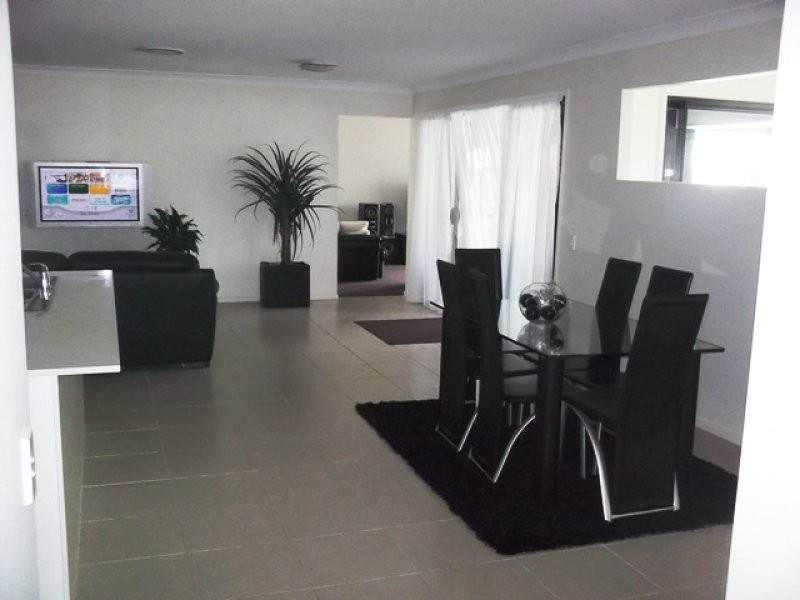 13 Stavewood Street, Meridan Plains QLD 4551