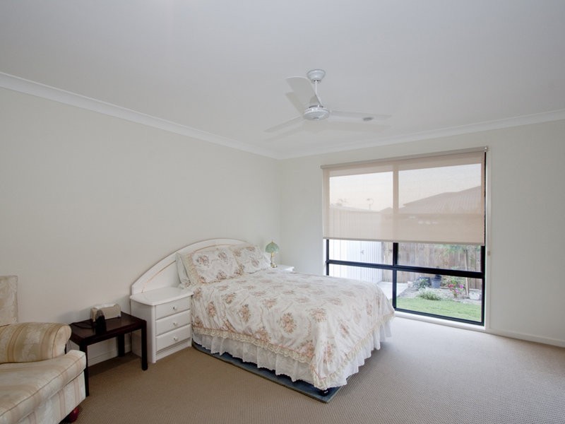1 Kingsview Court, Little Mountain QLD 4551