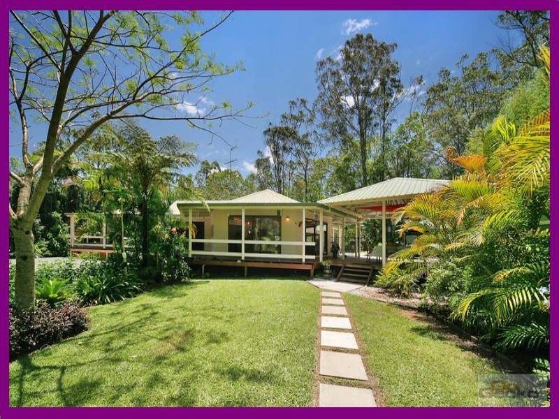 1 Tallgum Avenue, Eumundi QLD 4562