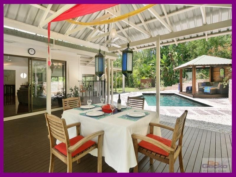 1 Tallgum Avenue, Eumundi QLD 4562