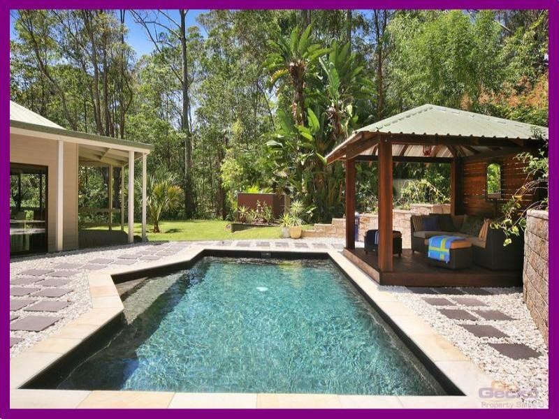 1 Tallgum Avenue, Eumundi QLD 4562