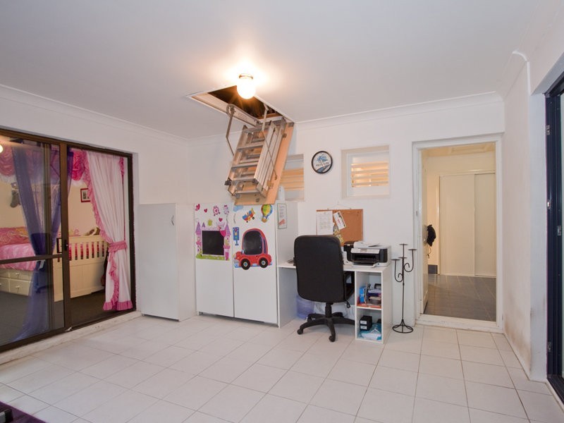 21 Kookaburra Crescent, Bokarina QLD 4575