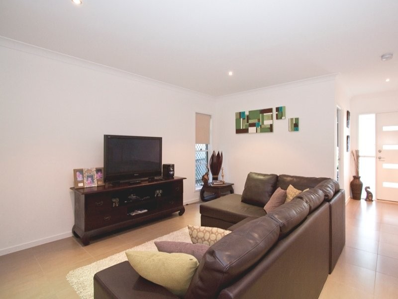 3 Bolwarra Place, Meridan Plains QLD 4551