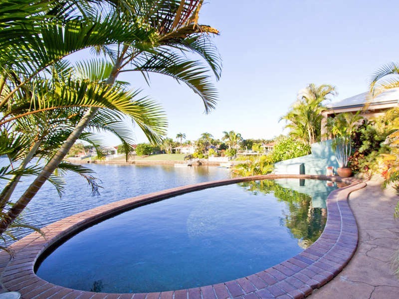 6 Silver-Gull Close, Wurtulla QLD 4575