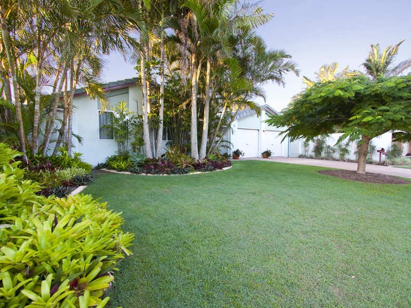 6 Silver-Gull Close, Wurtulla QLD 4575