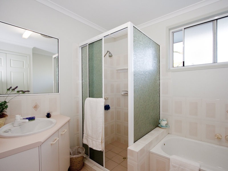 6 Silver-Gull Close, Wurtulla QLD 4575