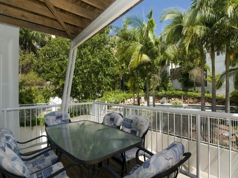 6/37 Arthur Street, Caloundra QLD 4551