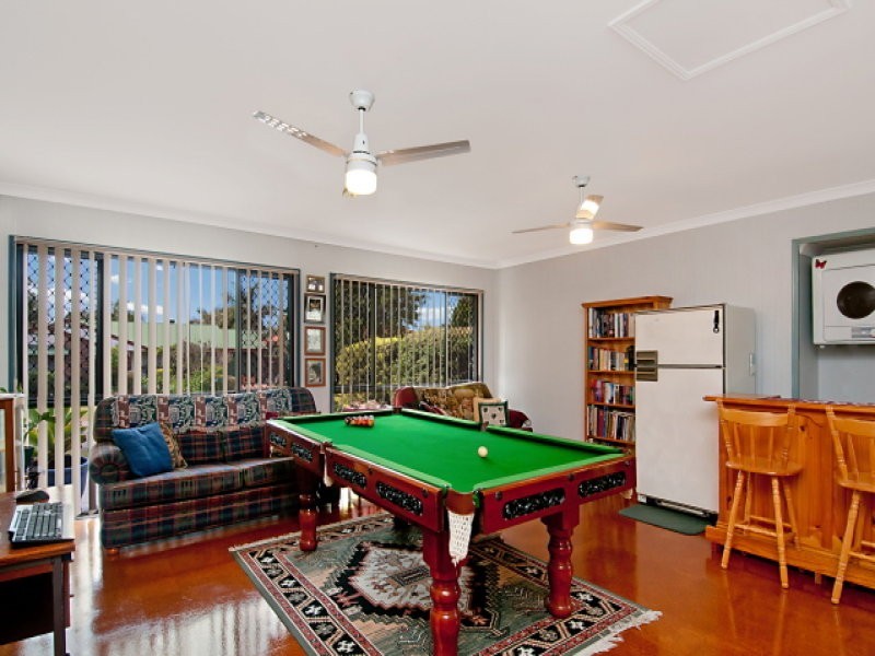 28 Bellevue Drive, Little Mountain QLD 4551