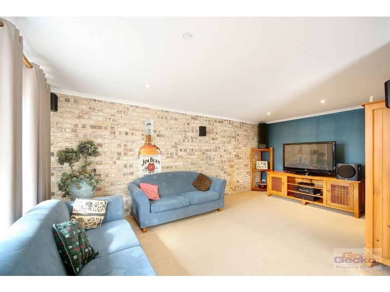 6 Carmine Court, Wurtulla QLD 4575