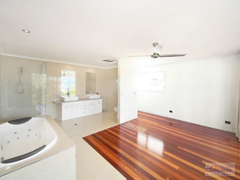10 Mizzen Close, Wurtulla QLD 4575