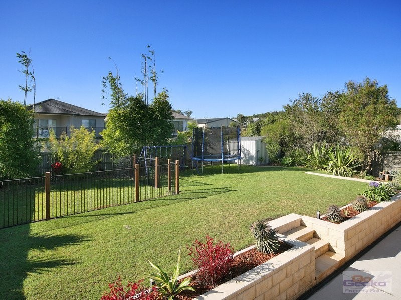 12 Heatherdale Court, Little Mountain QLD 4551