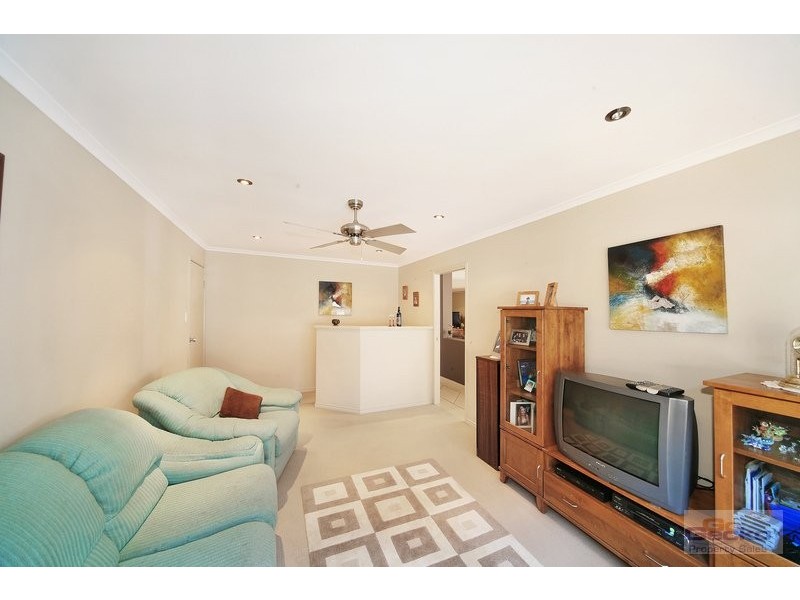 5 Cabbage Palm Court, Little Mountain QLD 4551